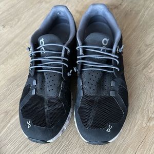 On Running Cloud 5 Sneakers